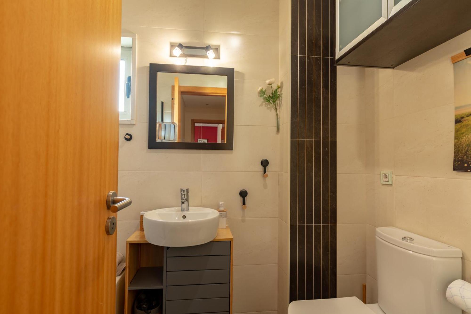 Francos Relaxing Apartment By The Metro Porto Buitenkant foto